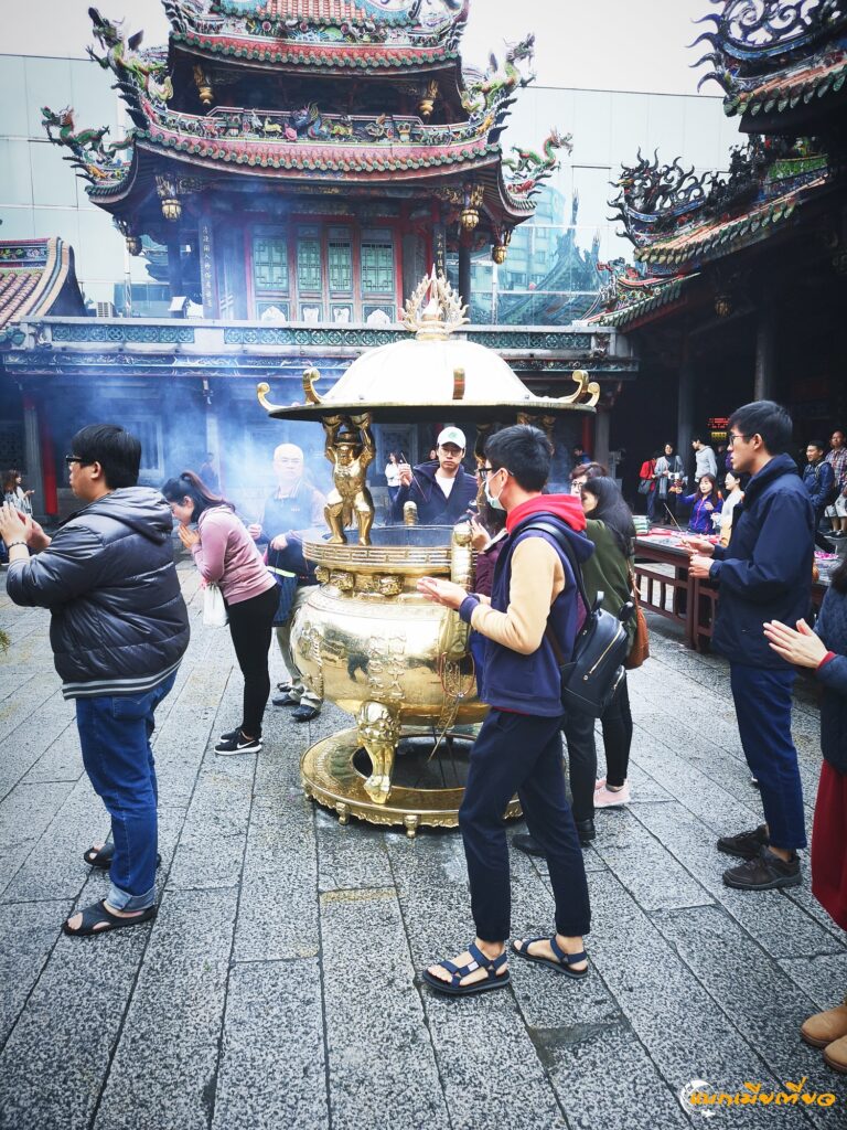 วัดหลงซาน Longsan Temple